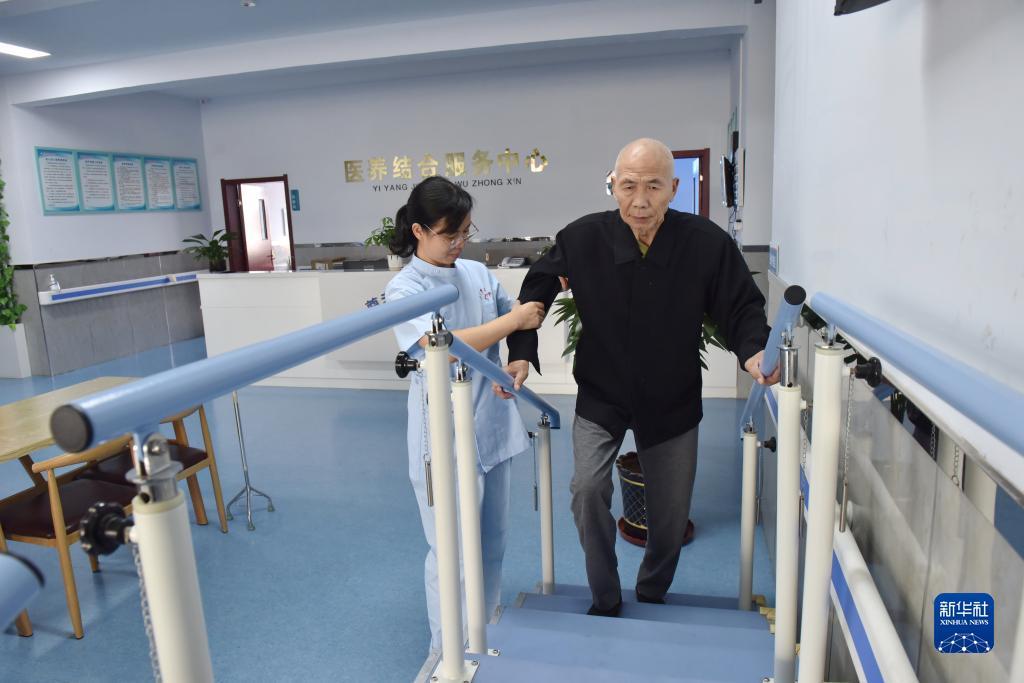 易玩棋牌官网